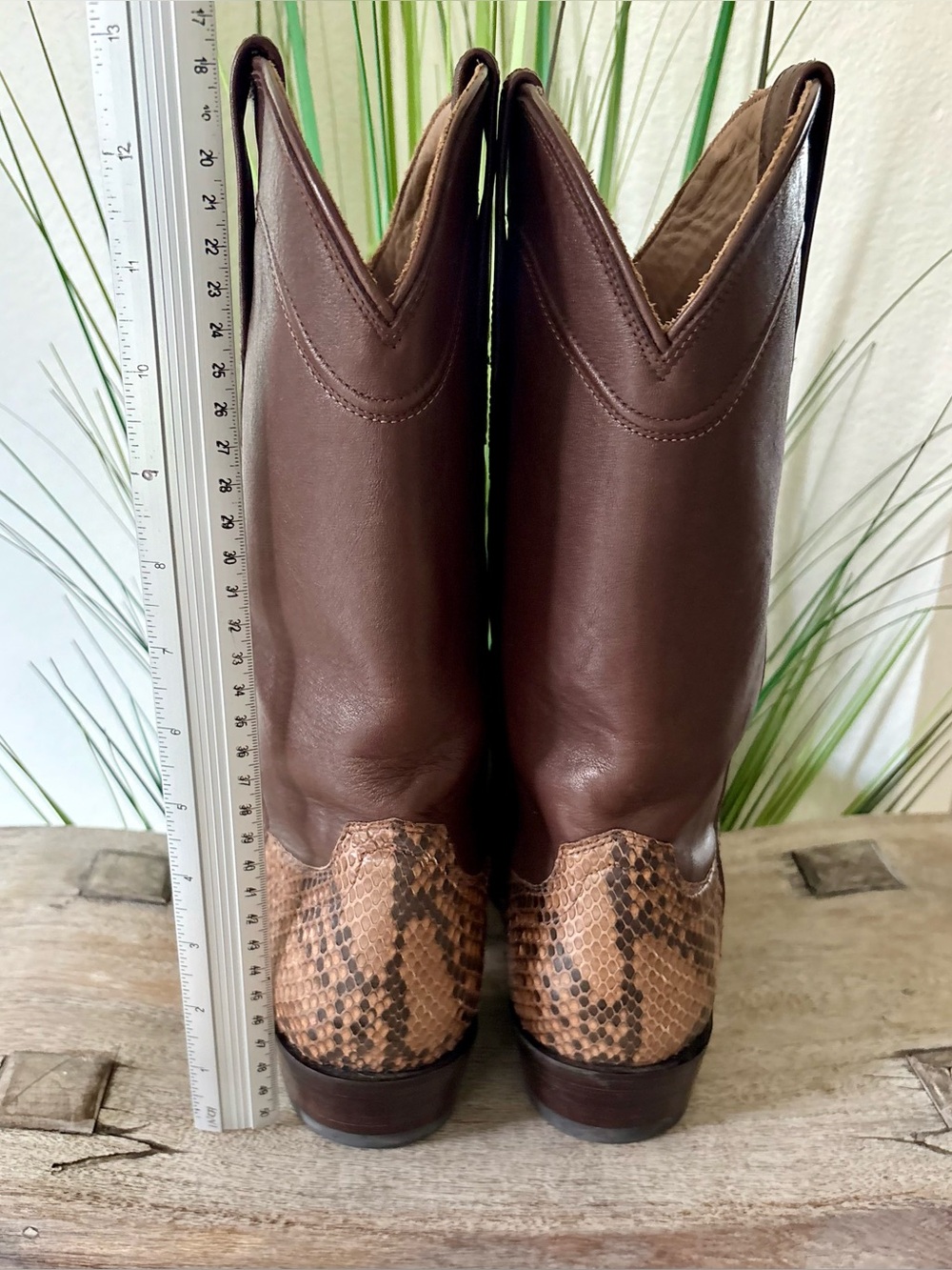 Tecovas The Boone Python Boots - Picture 6 of 9